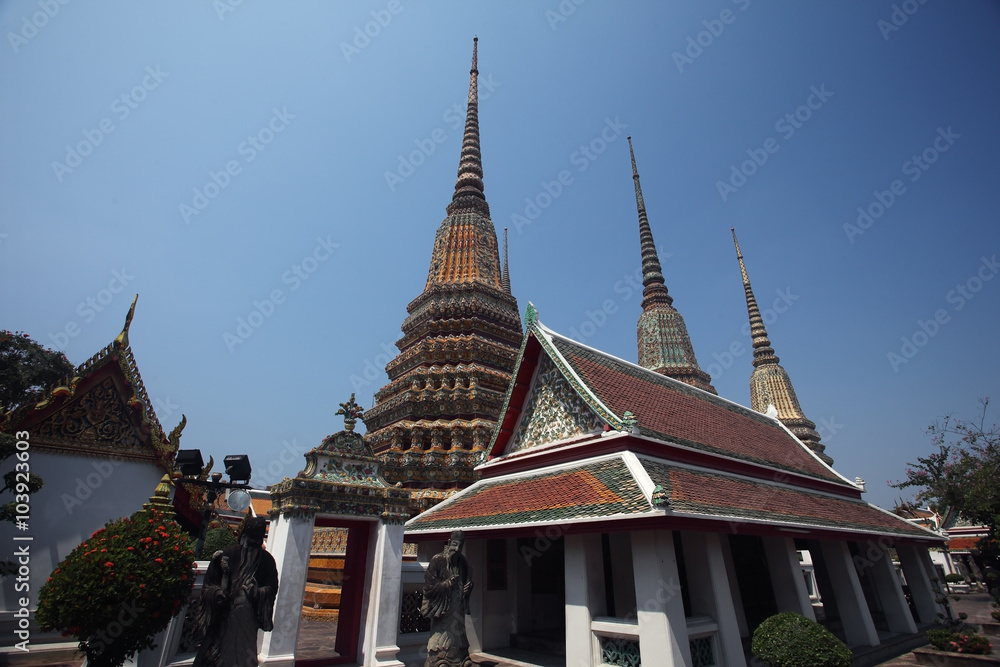 Fototapeta premium landscape of wat pho,bangkok THAILAND.