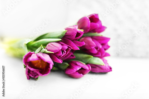Fototapeta Naklejka Na Ścianę i Meble -  Beautiful bouquet of purple tulips, close up