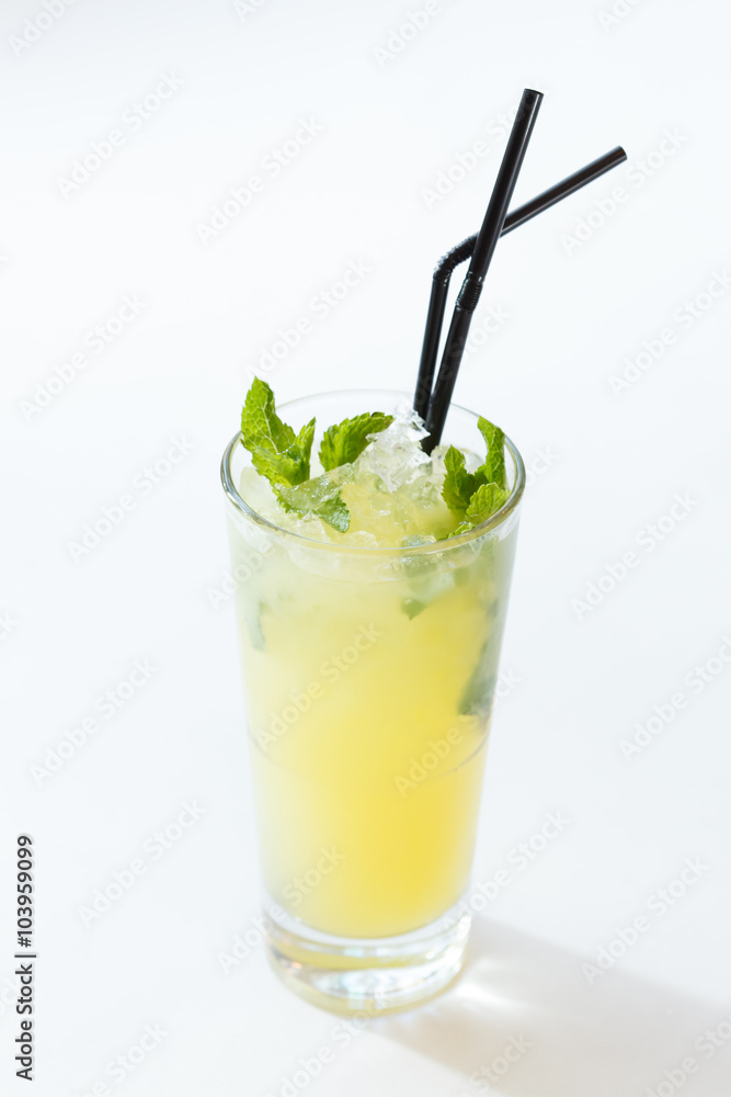 fresh lemonade fresh lemonade