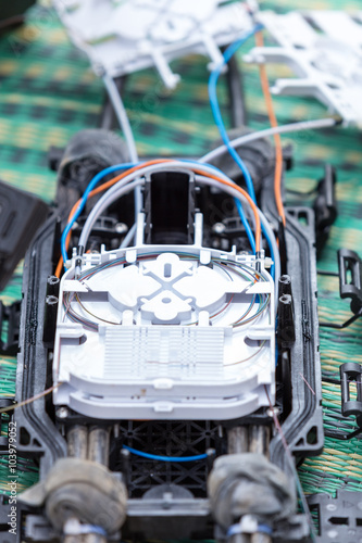 Wallpaper Mural fiber optic fusion splicer in field Torontodigital.ca