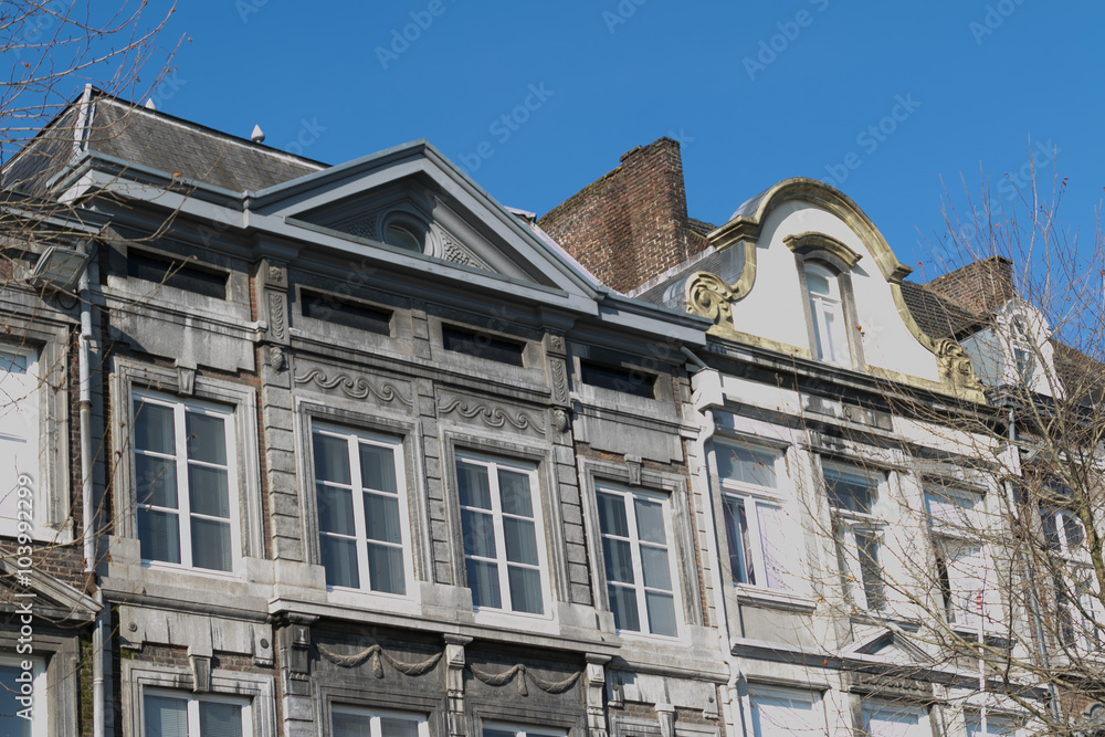 Alte Hausfassaden in Maastricht