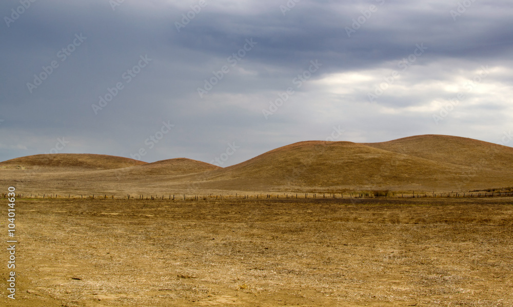 Dry rolling hills