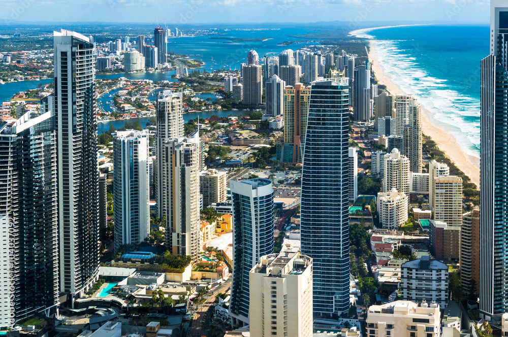 Fototapeta premium Aerial of Surfers Paradise city and beach, Gold Coast, Australia