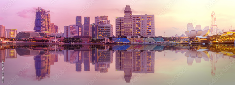 Fototapeta premium Singapore Skyline and view of Marina Bay