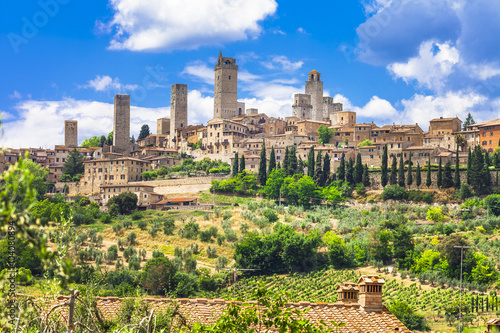Vászonkép landscapes of Italy. medieval San Gimignano - Tuscany