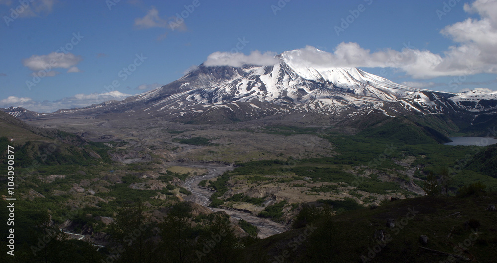 Mount St. Helens, the famous cascade volcano in Washington state