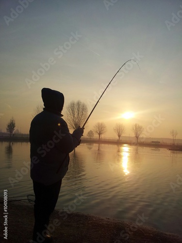 Pescatore al tramonto