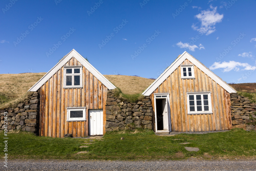 traditional icelandic houses buried in the ground traditional icelandic houses buried in the ground