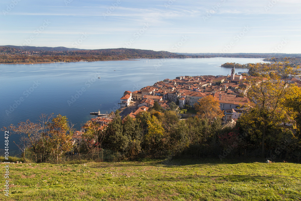 Naklejka premium Lago maggiore 1