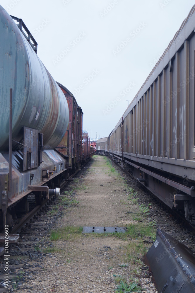 Obraz premium verlassener Bahnhof