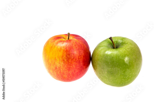  два яблока