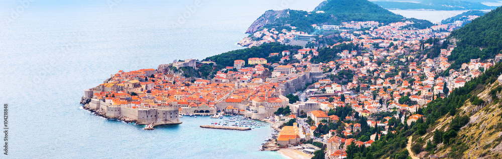Fototapeta premium View from above and distance of Dubrovnik old city and surrounding sea and islands