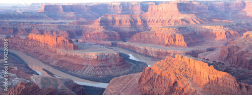canyon shape sunrise