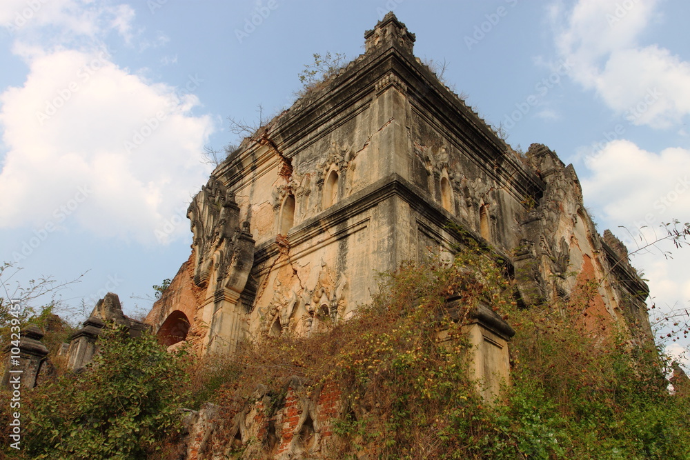 old Buddhist Temple ruins at Inwa near Mandalay. Myanmar old Buddhist Temple ruins at Inwa near Mandalay. Myanmar