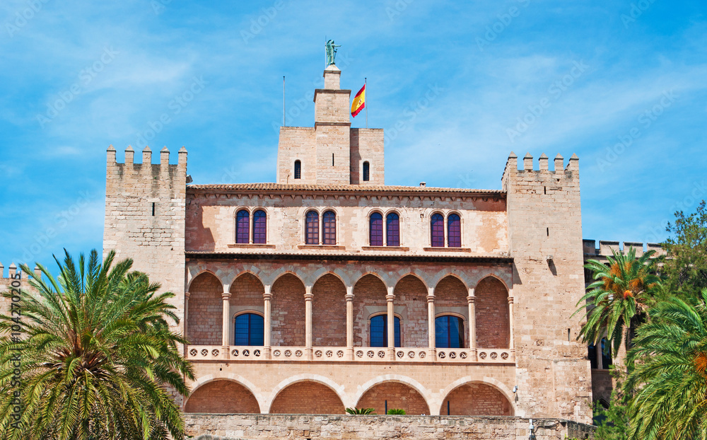 Mallorca, Isole Baleari, Spagna: il Palazzo Reale La Almudaina a Palma, giugno 11, 2012