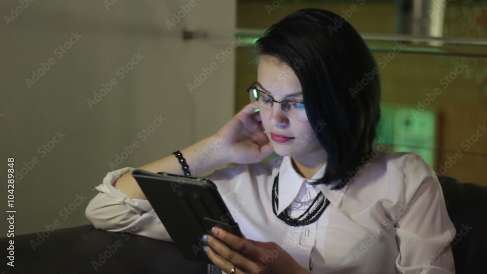 Businesswoman use tablet pc Businesswoman use tablet pc