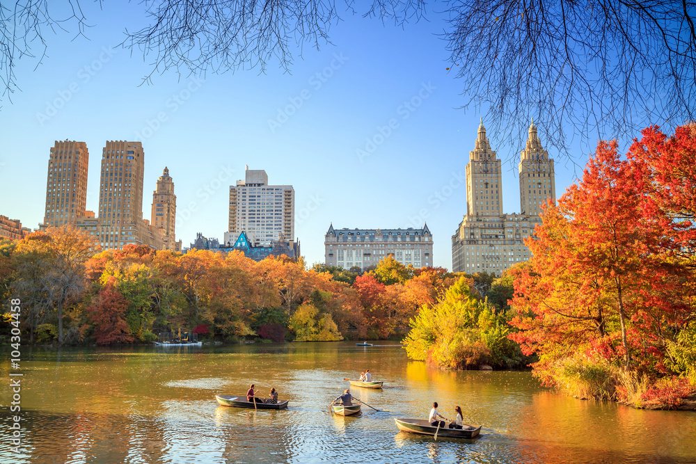 Obraz premium Central Park in Autumn