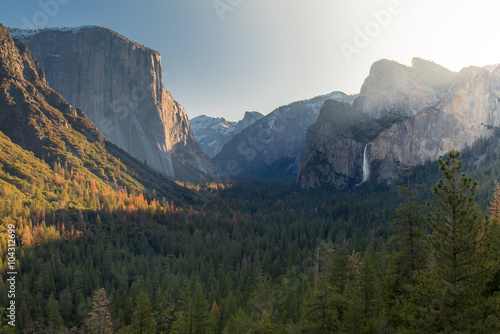 Sunrise at the Valley of Yosemite