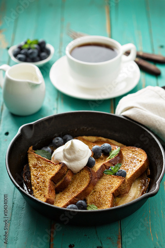 French toast with caramelized banana