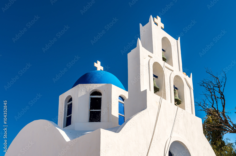 Chapelle typique de Santorin, Grèce