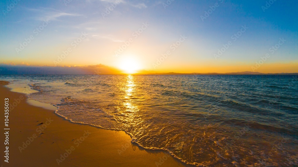 Obraz premium sunset tropical sea