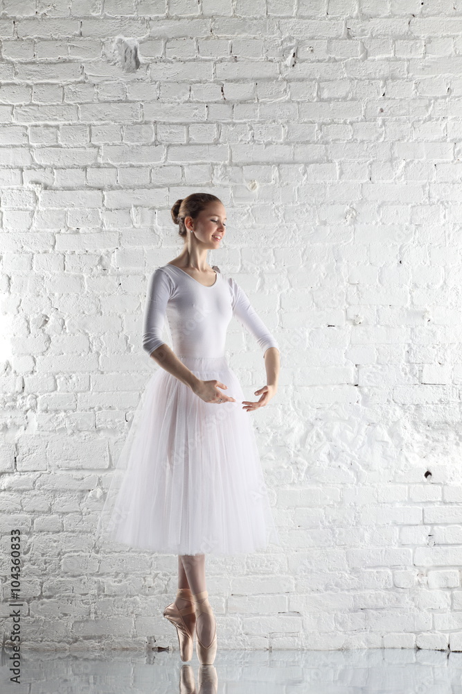 Ballerina in white Ballerina in white