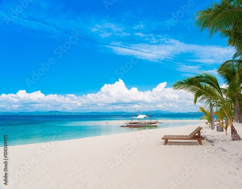 Philippines, tropical sea sunbed!