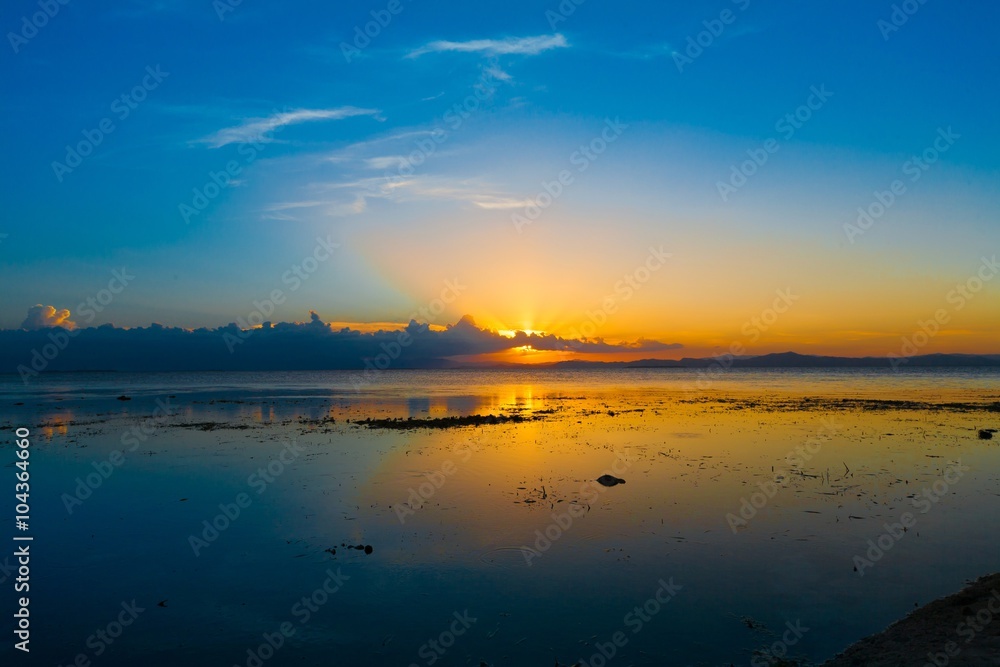 Fototapeta premium sunset tropical sea