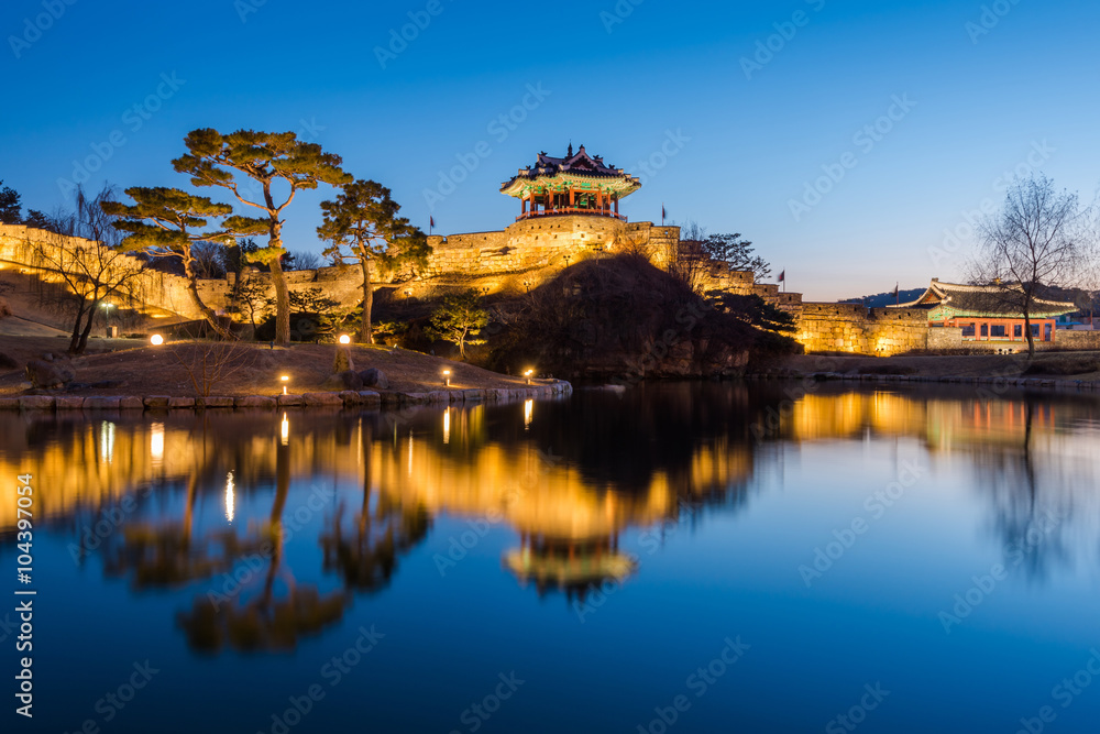 Hwaseong Fortress, Traditional Architecture of Korea in Suwon at