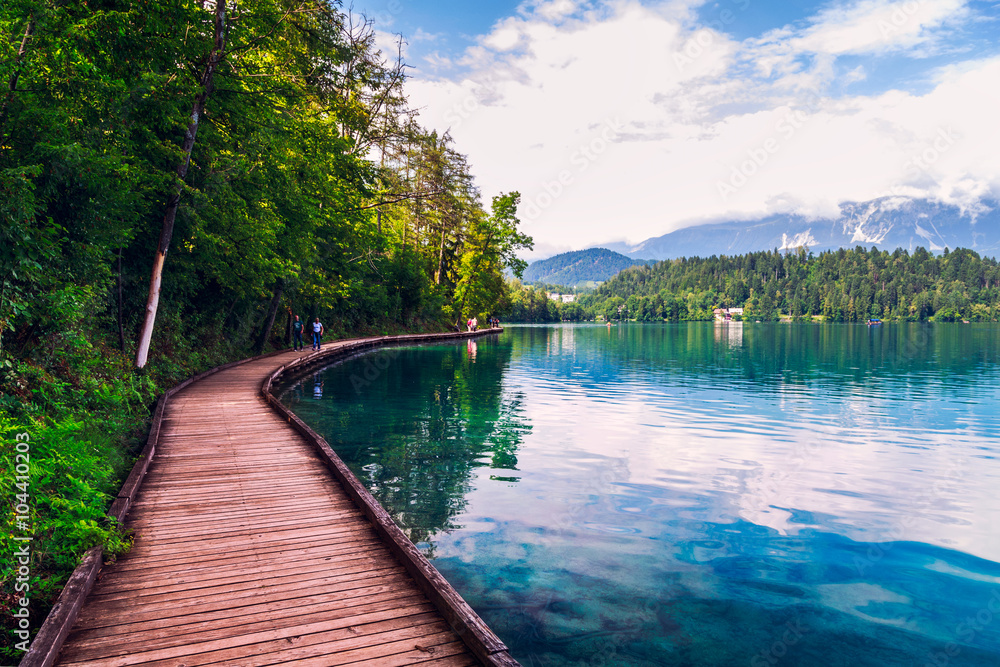 Fototapeta premium Wooden walkway around the lake Bled