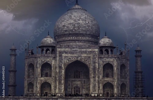 Taj Mahal in Agra during the storm