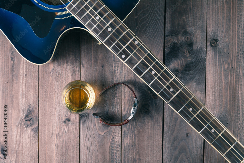 Fototapeta premium Guitar, watch and whiskey