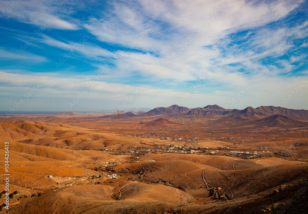 Naklejka premium Panorama of a volcanic landscape, Fuerteventura, Canary Islands, Spain