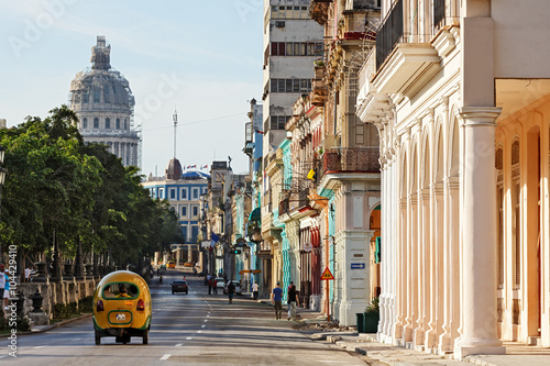 Cuba, La Habana, Paseo de Martí (Prado) photo