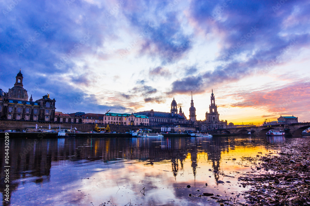 Fototapeta premium Himmel über Dresden
