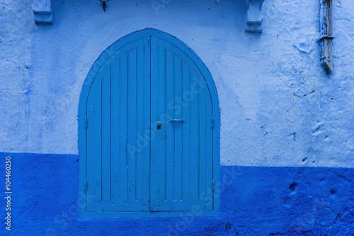 Hermosa ciudad pintada en azul de Chefchaouen en Marruecos © Antonio ciero