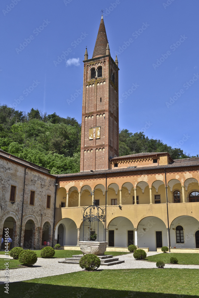 Chiostro, Santuario Madonna della Salute Monteortone, Abano Terme, Italia
