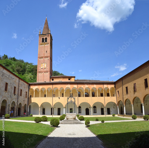 Chiostro, Santuario Madonna della Salute Monteortone, Abano Terme, Italia
