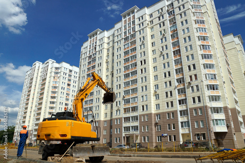 New high house and eskavator