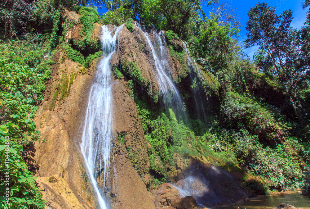 Fototapeta premium Waterfalls in Topes de Collantes