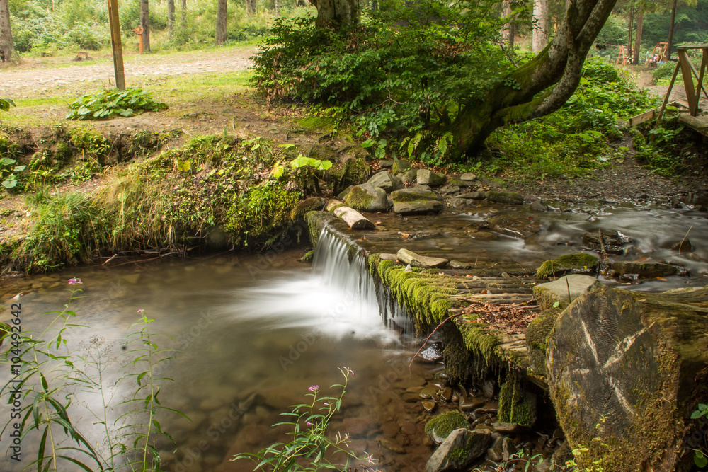 Obraz premium Waterfall spikes.