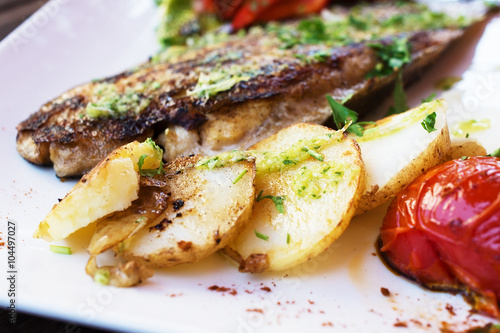 Dorado fish fillet with vegetables