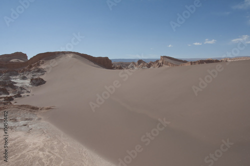 Desierto de Atacama, montañas de rocas y arena. Chile