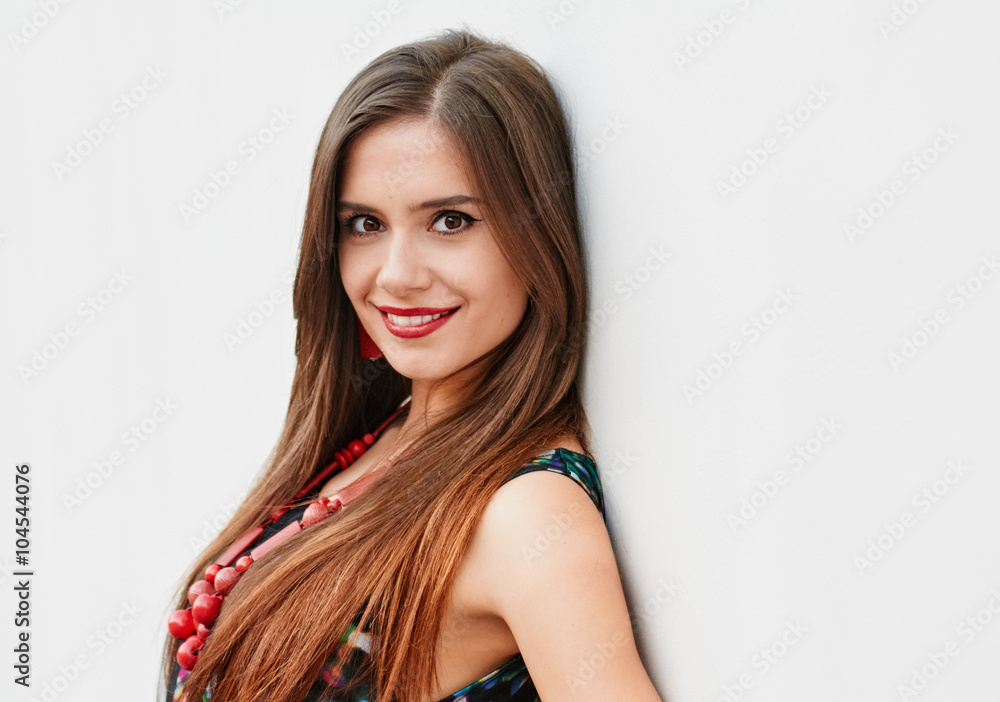 Naklejka premium portrait of stylish beauty woman
