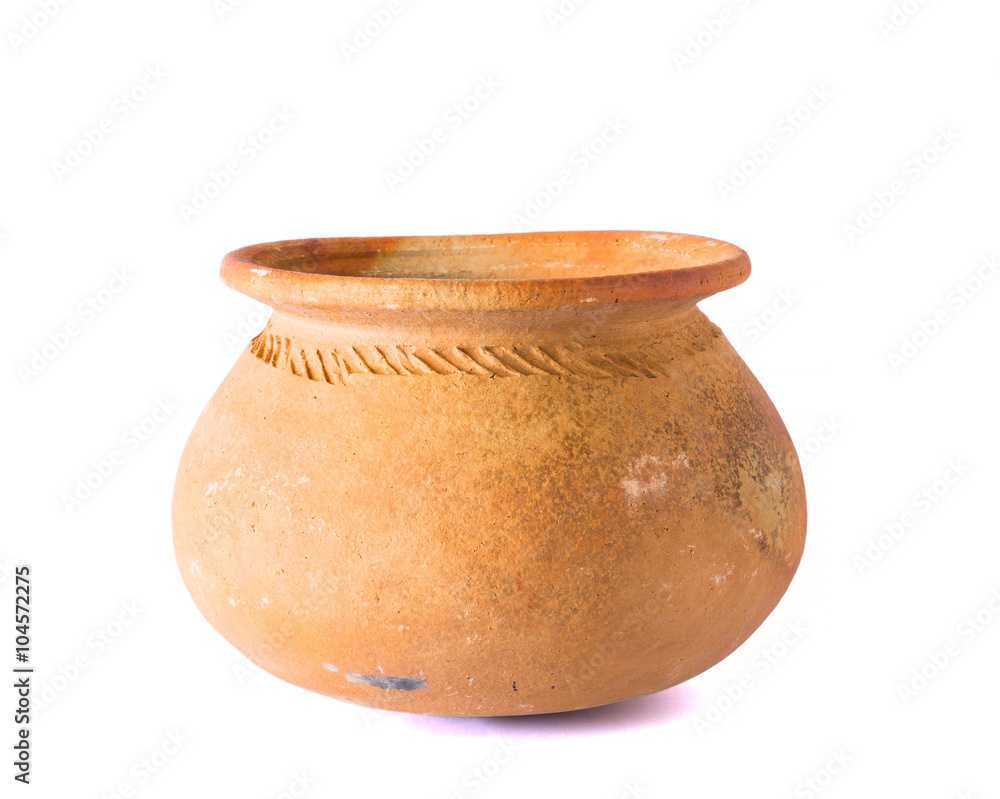 Pots made of clay for use in the kitchen.