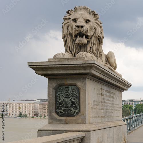 Lion Szechenyi Chain bridge