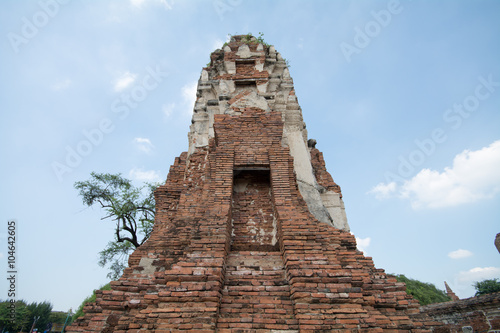 タイ・アユタヤの遺跡群 photo