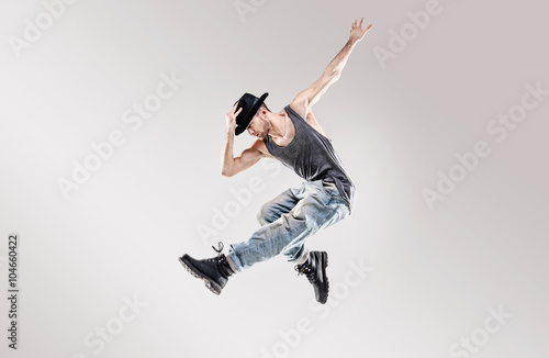 Obraz na plátne Fashion shot of a young hip hop dancer