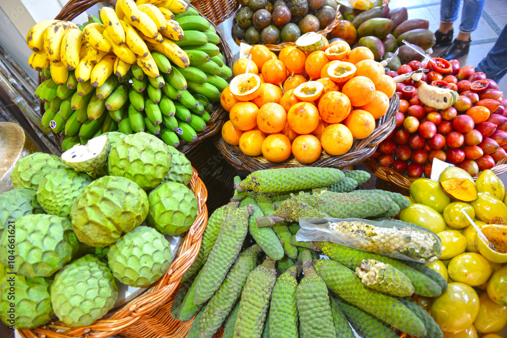 Fruits tropicaux du marché de Funchal