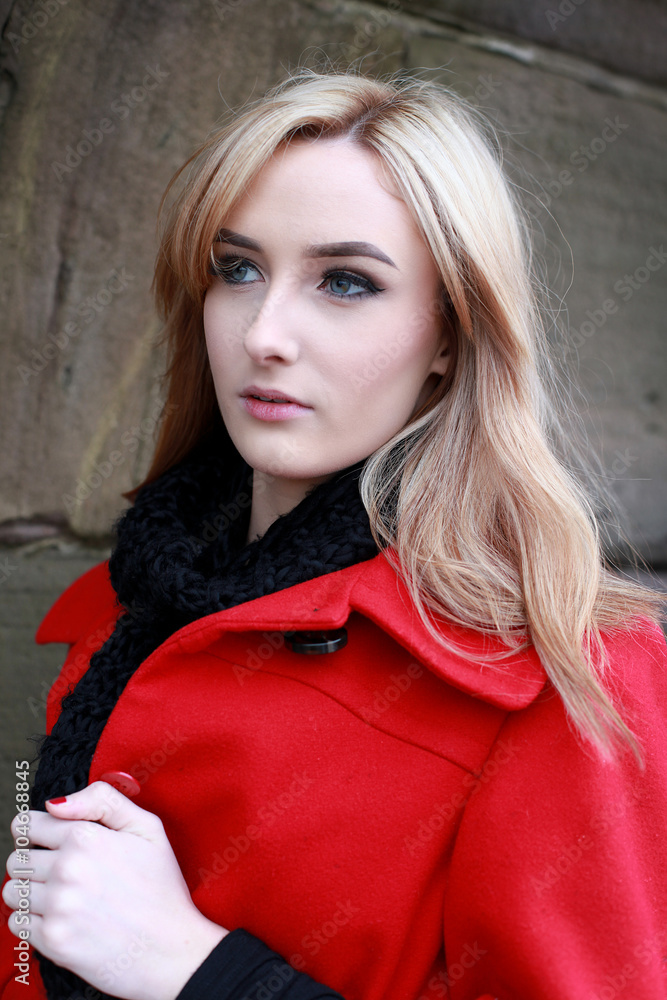 Fototapeta premium Beautiful young woman with blonde hair 